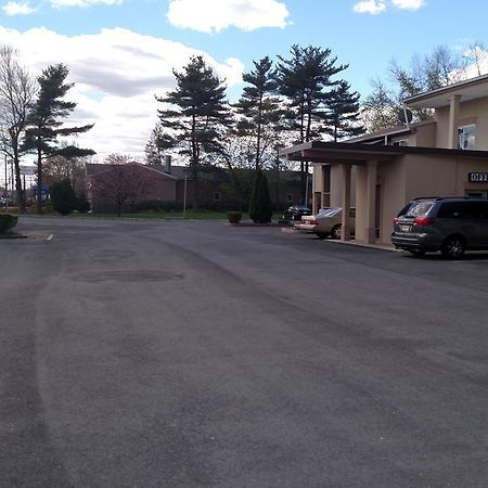 Colonade Motel 이스트 윈저 외부 사진